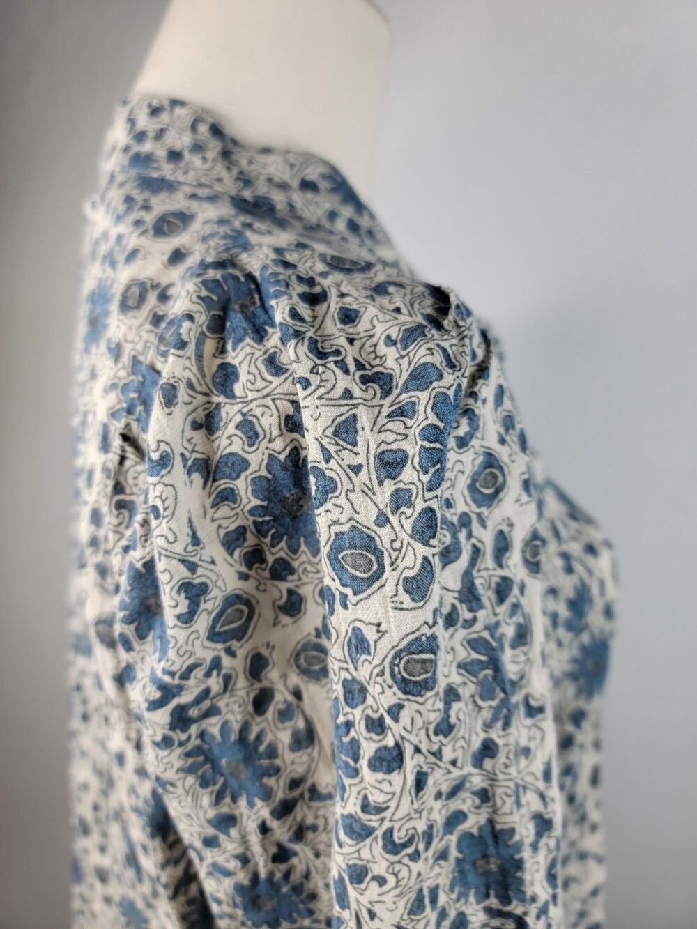 Pietsie Atlin Boho Blouse Top Womens size M 100% Cotton Blue Floral Band Collar - Picture 10 of 17